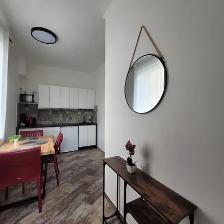 Giedres Kalnieciu 2 * Kowno