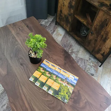 Giedres Kalnieciu 2 * Kowno