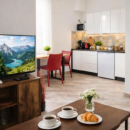 Giedres Kalnieciu Apartamentai 2 Netoli Kauno Kliniku Апартаменты