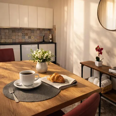 Giedres Kalnieciu Apartamentai 2 Netoli Kauno Kliniku Апартаменты