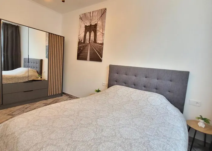 Giedres Kalnieciu 2 * Kaunas